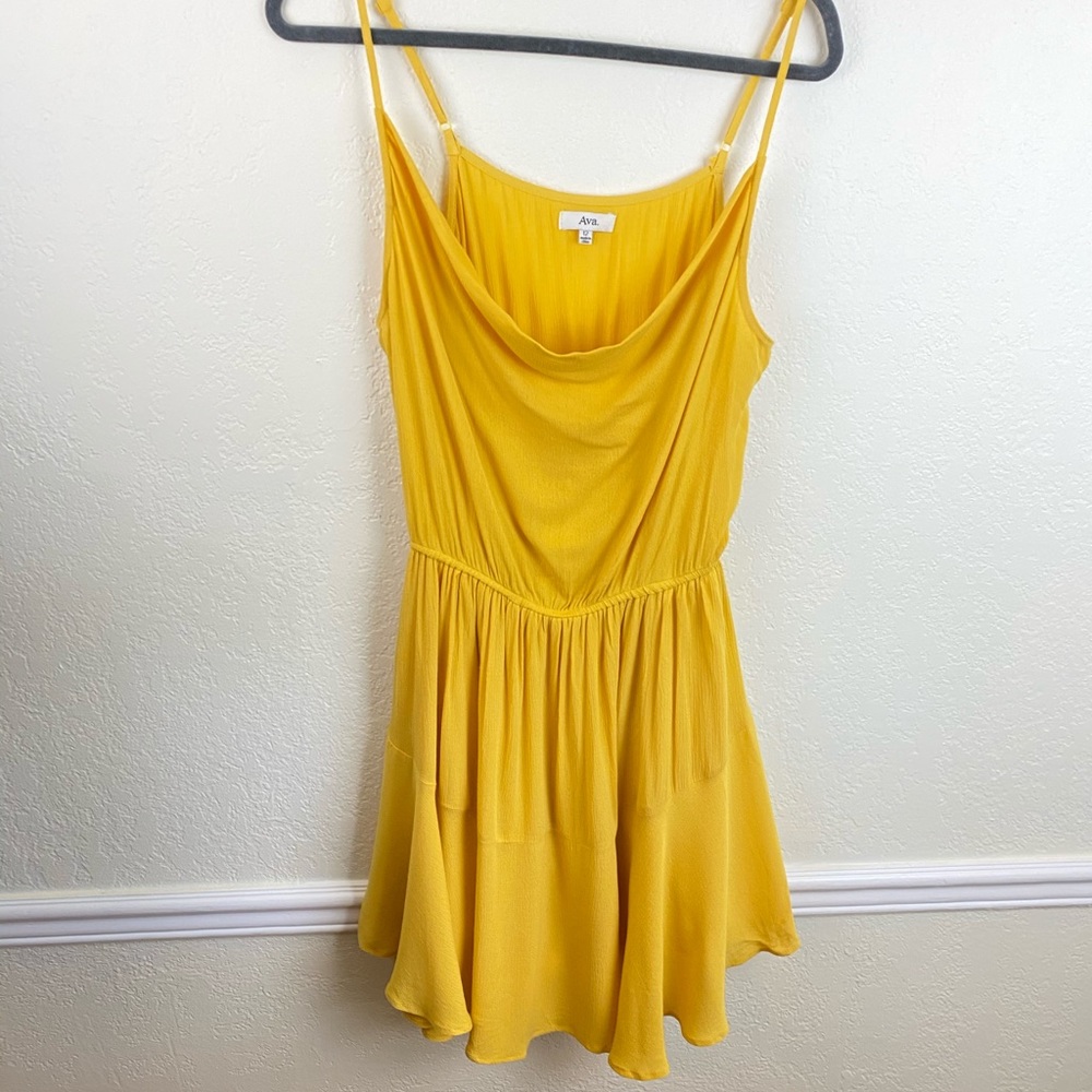 Ava yellow flowy ruffle strappy midi dress size 12